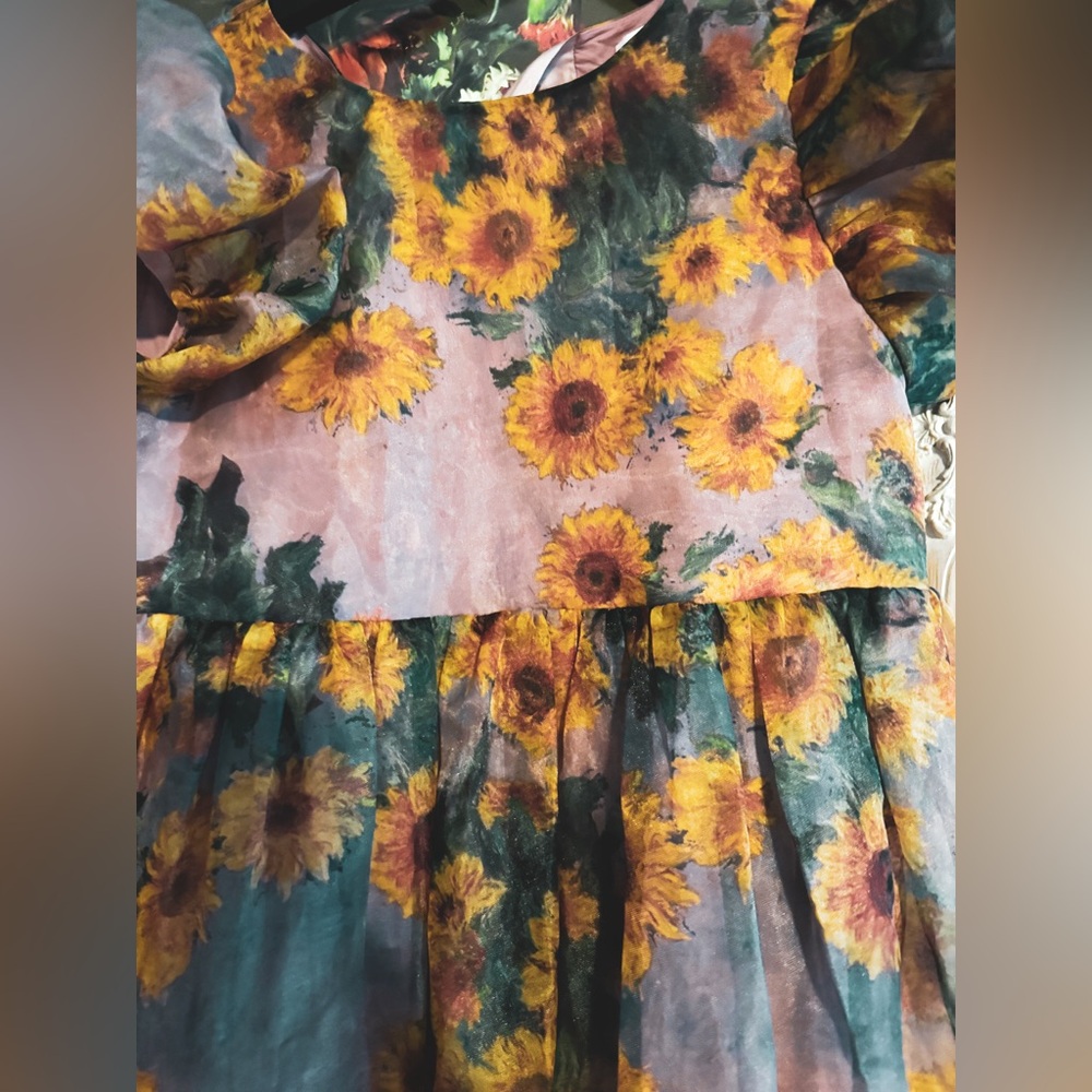 Selkie Dreamgirl Monet Sunflowers NWOT - Small